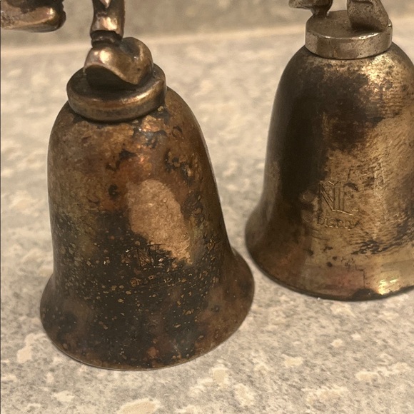 3 Disney Bell’s Lot Mickey & Minnie - Picture 7 of 9